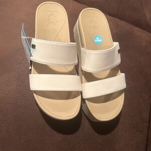 Reef New Stylist Cream colorSlide Sandals size 8